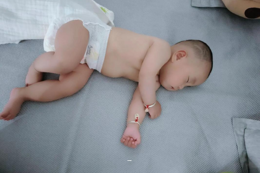 上杭孕妇肚脐周围发青